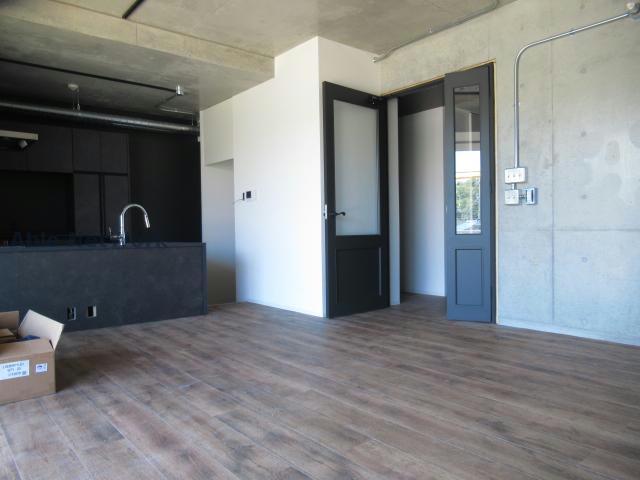 居室・リビング　※同物件、別部屋の写真です