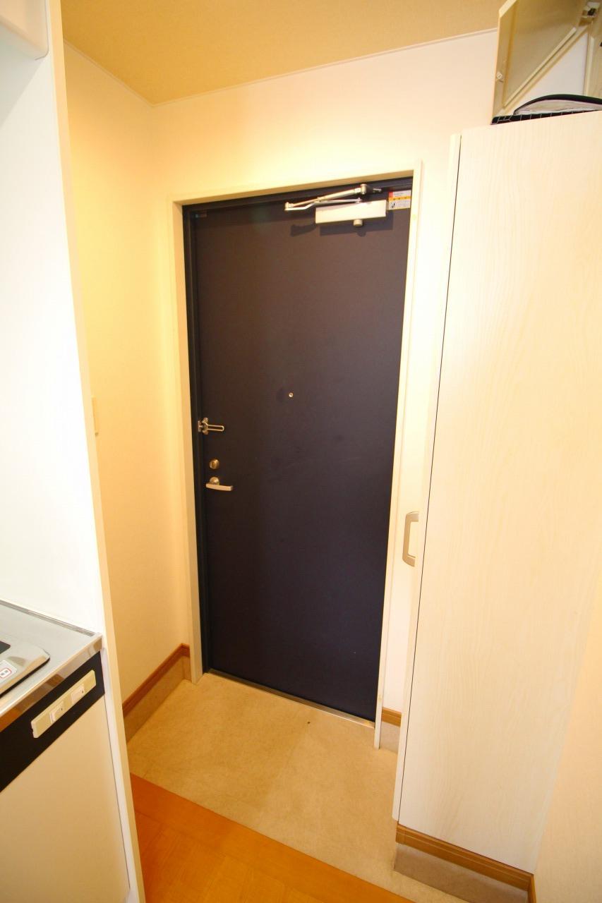 玄関　※写真他部屋参照