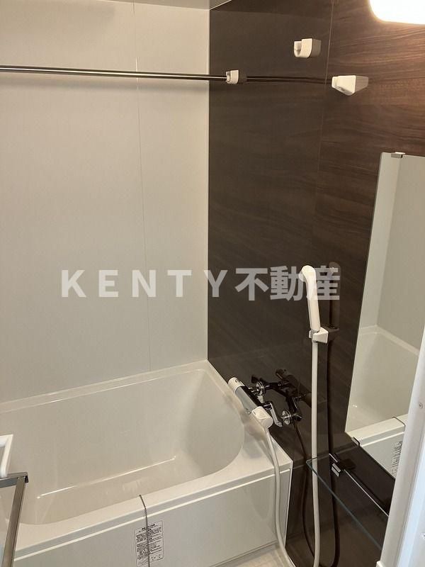 バス・シャワールーム　日々の疲れを癒すお風呂付です