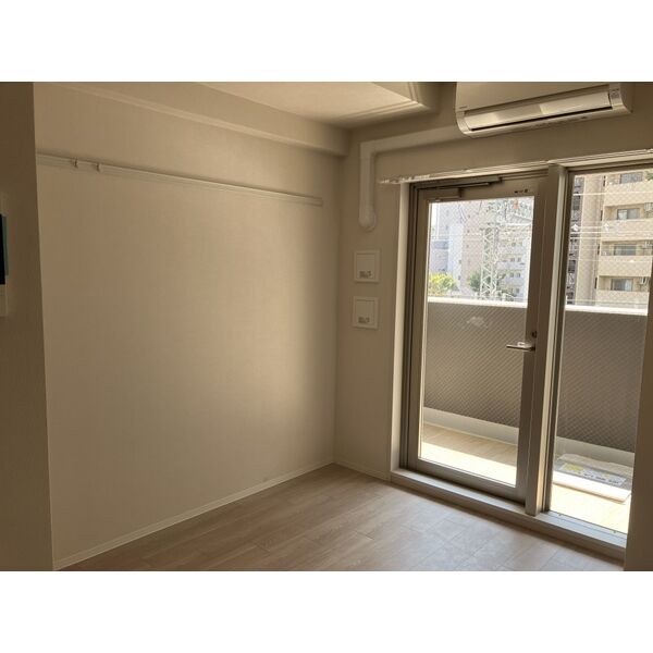 居室・リビング　エスリードレジデンス梅田デュオ　リビング