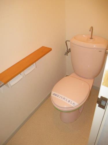 トイレ　同施工