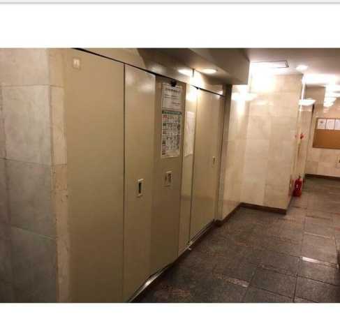 ロビー　ロビー