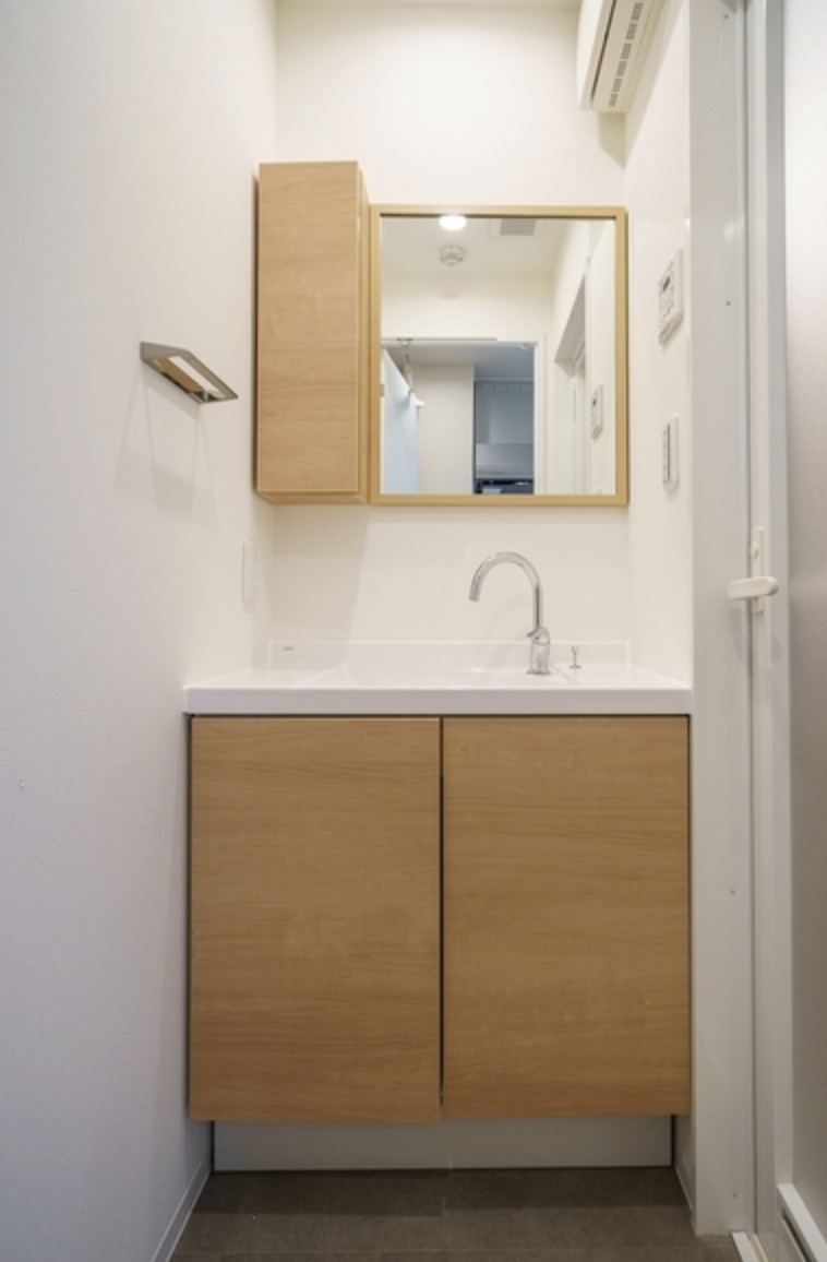 洗面設備　※別部屋の参考写真です。