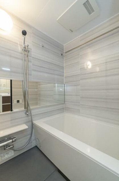 バス・シャワールーム　清潔な浴室！