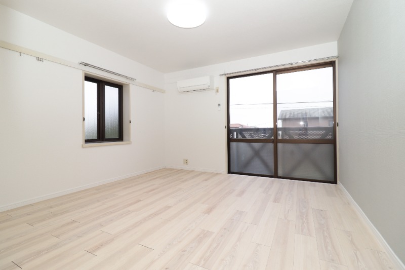 居室・リビング　図面と現状が相違がある場合には現状を優先