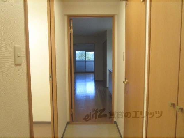 その他部屋・スペース　廊下