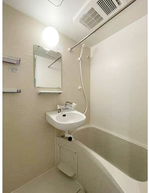 バス・シャワールーム　日々の疲れを癒すお風呂です♪