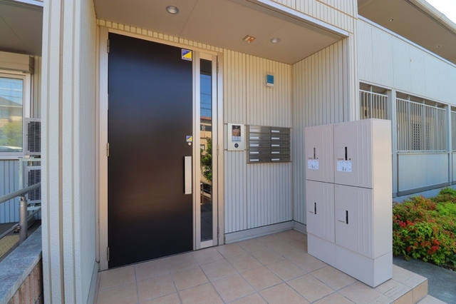 エントランス　エントランス