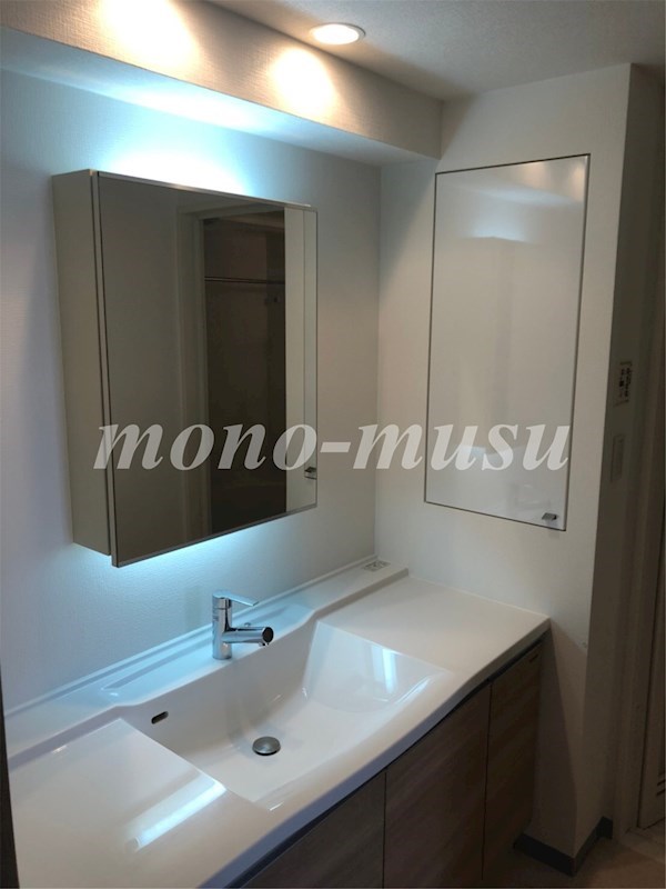 洗面設備　別部屋参考写真