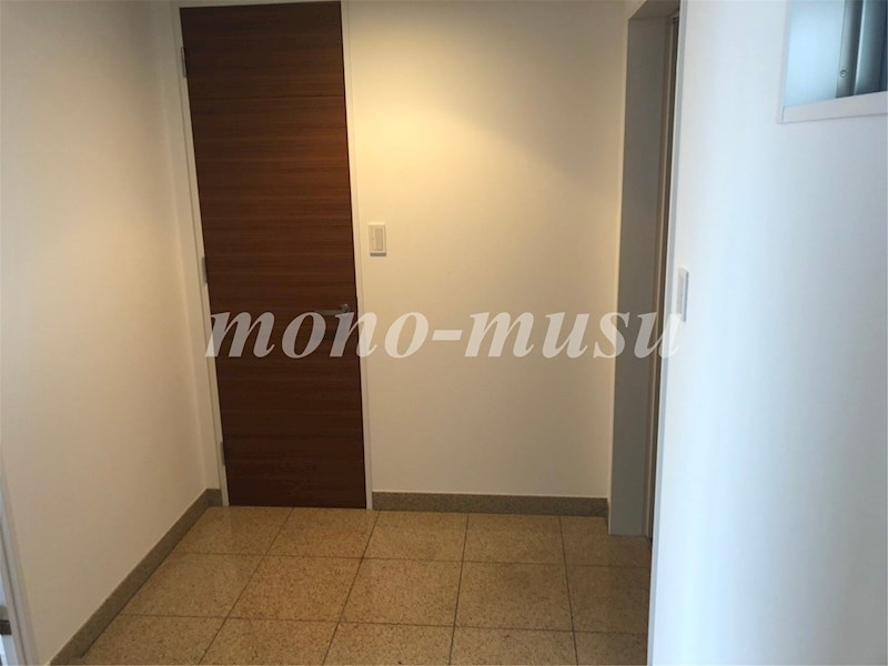 玄関　別部屋参考写真