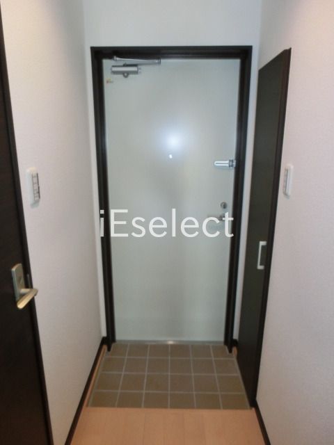 玄関　シューズボックス付きの玄関