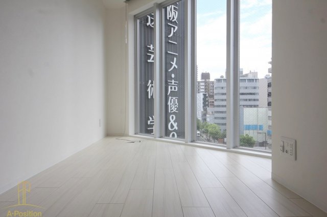 居室・リビング　公高貴王ビル