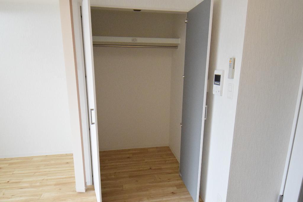 収納　クローゼット