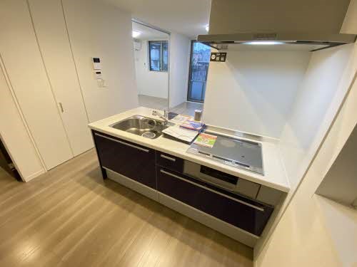 キッチン　人気の対面システムキッチン♪