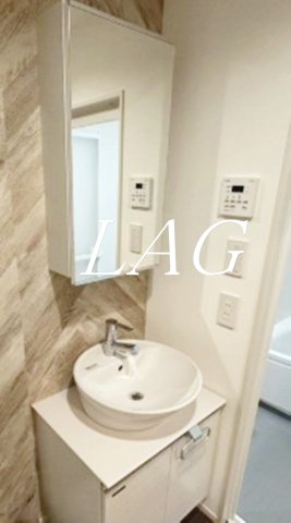 洗面設備　洗面台です。