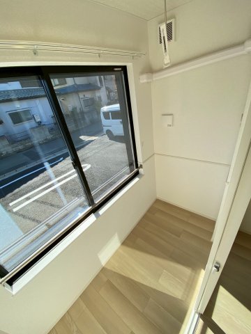 バルコニー　※同タイプの写真です