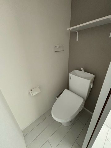 トイレ　コンパクトで使いやすいトイレです