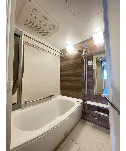 バス・シャワールーム　同マンション別部屋参照。