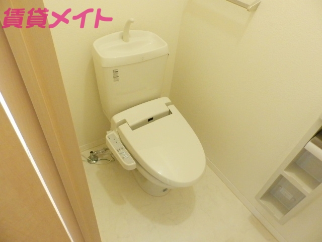 トイレ　トイレ