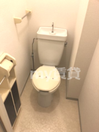 トイレ　別号室