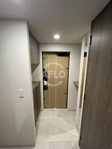 玄関　クレストコート靭公園THE CLASS　玄関