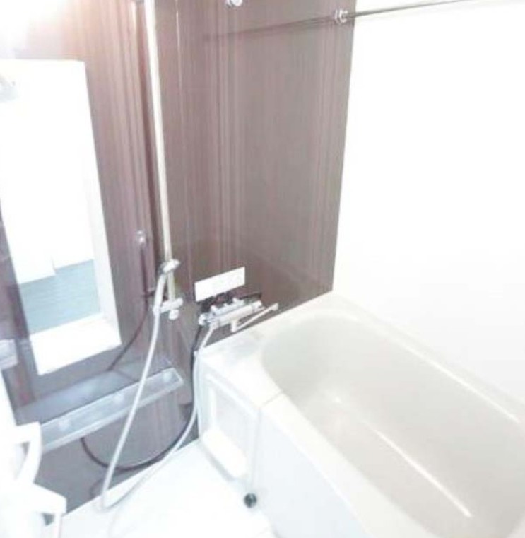 バス・シャワールーム　★ゆったりとできる広さの浴槽★