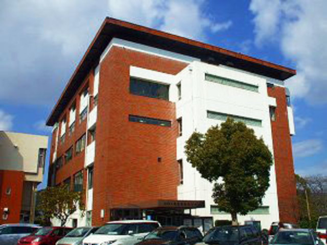 図書館　神戸市立須磨図書館（図書館）まで1071m