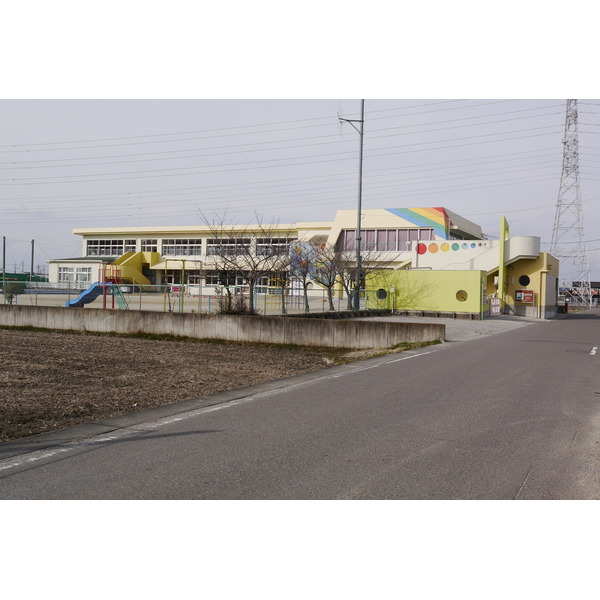 幼稚園・保育園　北名古屋市立徳重保育園（幼稚園・保育園）まで623m