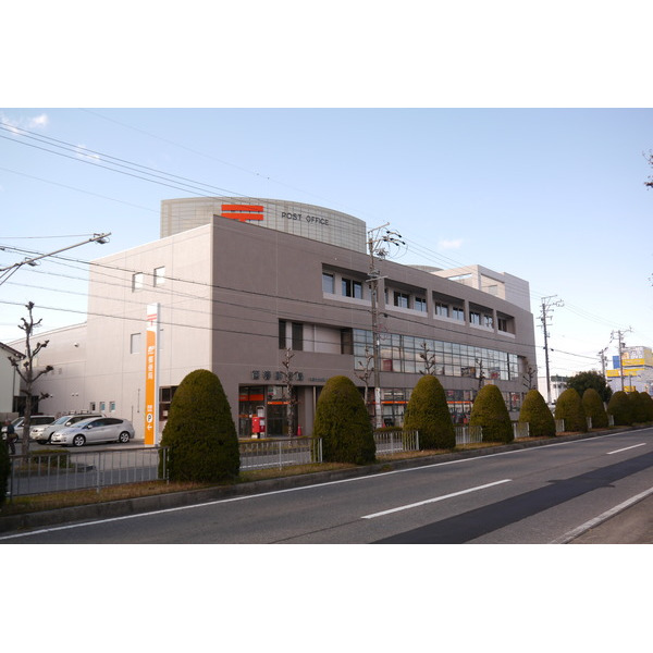 郵便局　西春郵便局（郵便局）まで328m