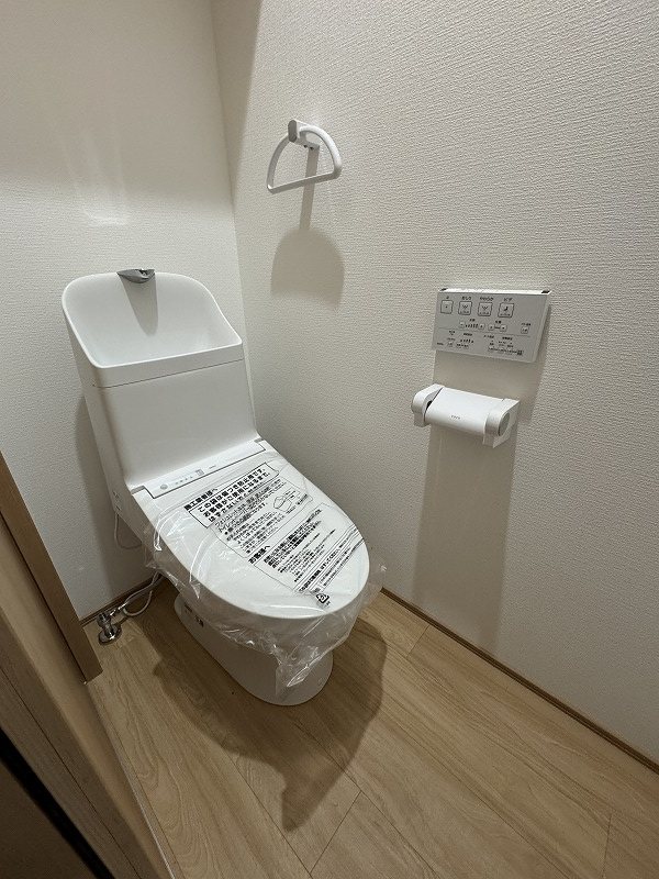 トイレ　101号室写真