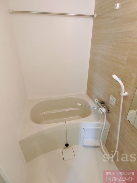 バス・シャワールーム　同タイプ施工例（参考写真）