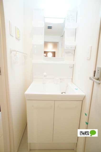 洗面設備　独立洗面台