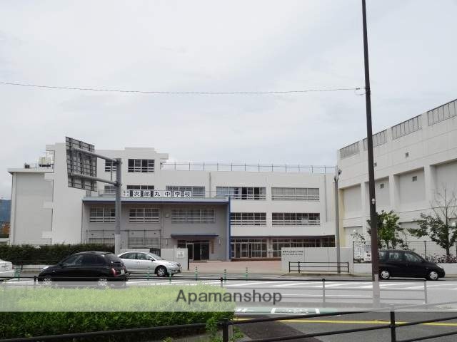 中学校　福岡市立中学校次郎丸中学校（中学校）まで437m