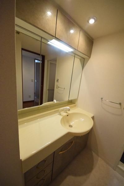 洗面設備　洗面台