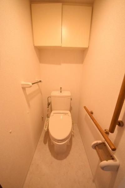 トイレ　お手洗い