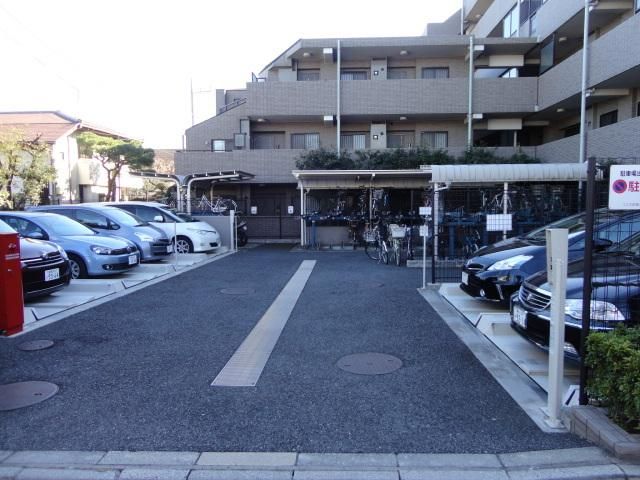 駐車場　★敷地内駐車場（機械式）★