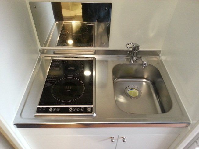 キッチン　2口電気コンロ