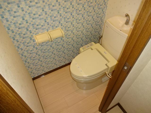 トイレ　シャワー付トイレ