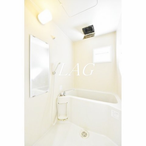 バス・シャワールーム　お風呂です。