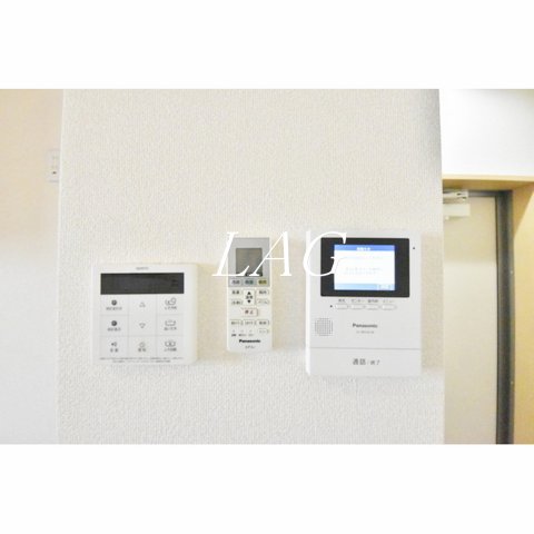 セキュリティ　モニター付きインターホンです。