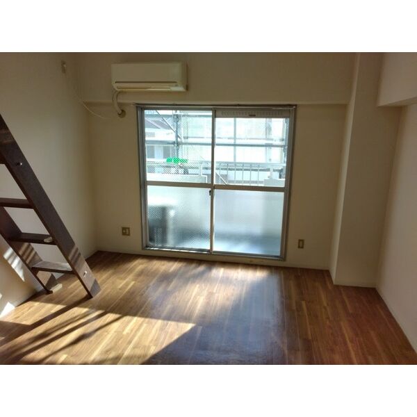 バルコニー　※別室の参考写真の為、現況優先です。