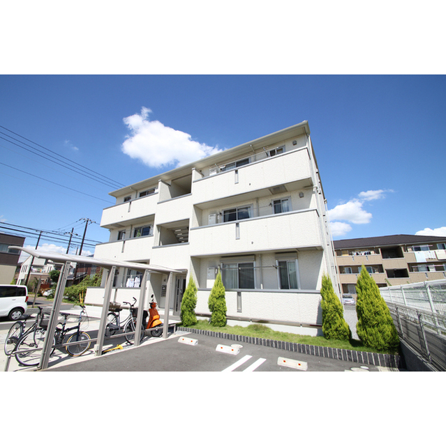 建物外観　～ＴＸみどりの駅徒歩４分～