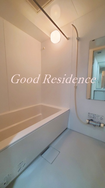 バス・シャワールーム　【ペットと暮らせるお部屋♪】南東向きの明るいお部屋！！