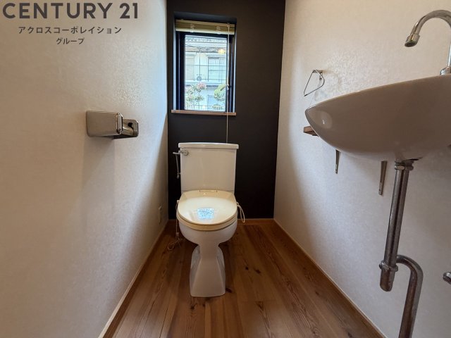 トイレ　清潔感のあるトイレです