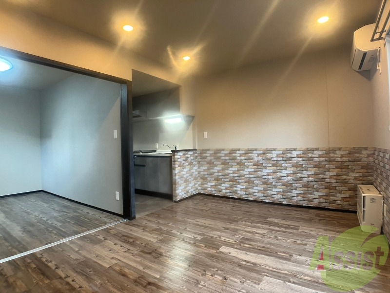 居室・リビング　広くてきれいなリビングです！快適に過ごせそうですね。