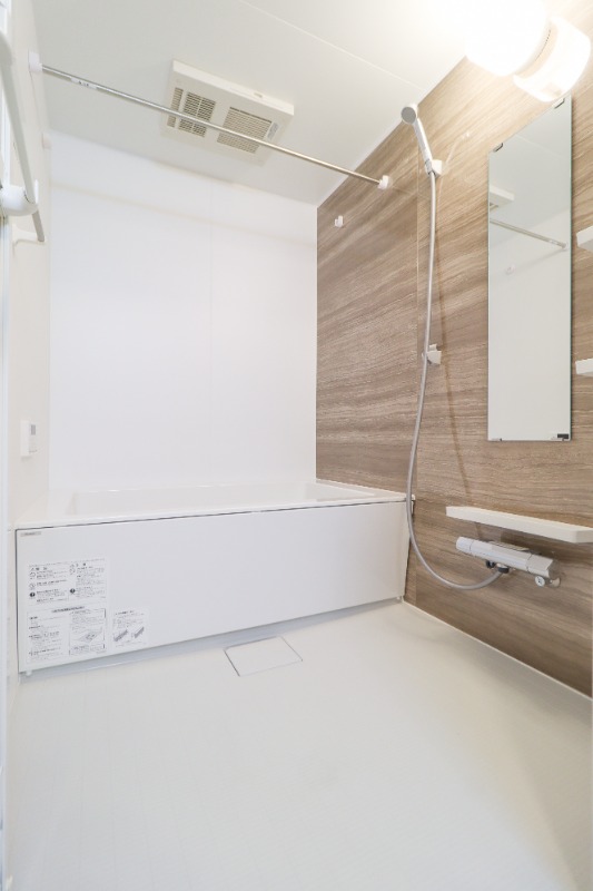 バス・シャワールーム　図面と現状に相違がある場合には現状を優先