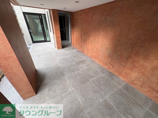 エントランス　エントランス