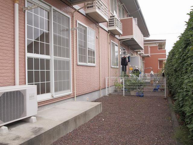 バルコニー　庭