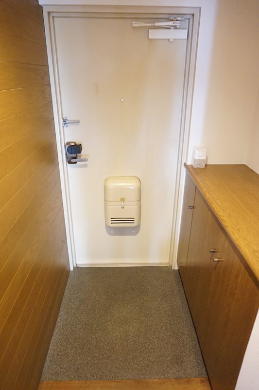 玄関　玄関収納あります★