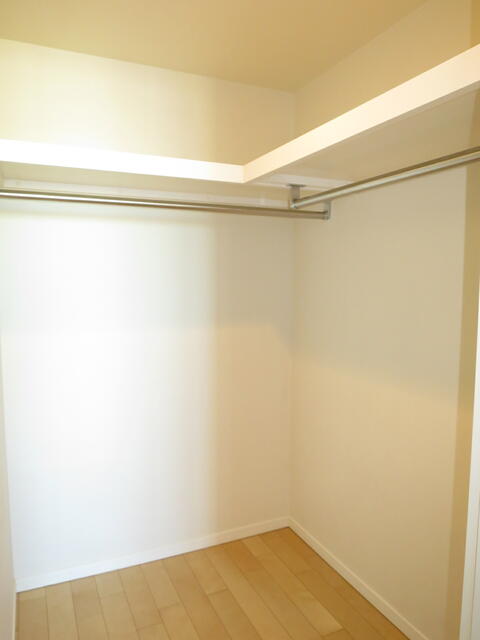 収納　ウォークインクローゼット